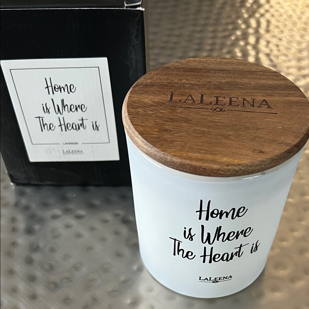 Laleena Candle- Home is where the heart is- Lavender- NWT